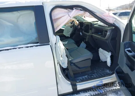 2025 Ford F-150 Xl z USA, uszkodzony, nr VIN 1FTEW1LPXSKE43945